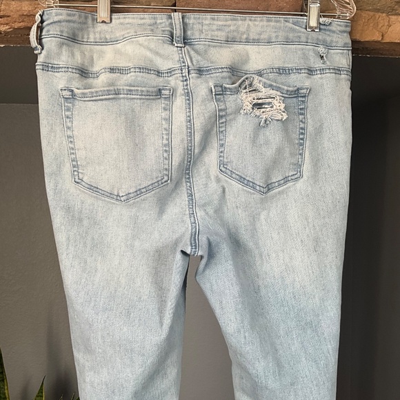 Arula A Beautiful Soul Raw Hem Flare Jeans Stretch Indie Grunge Light Wash 12 - Picture 5 of 16